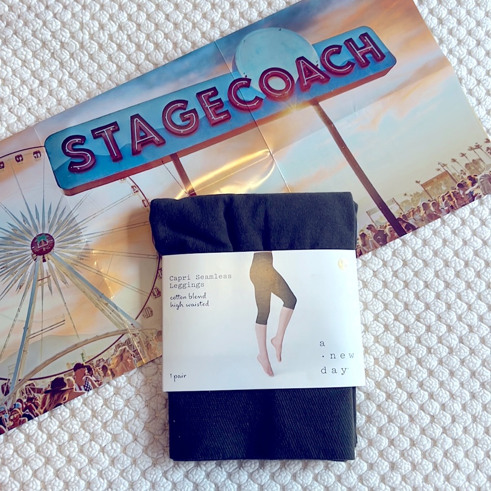 NWT A New Day Capri Seamless Leggings